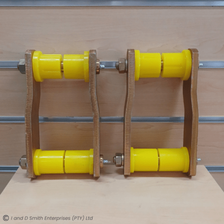 D.A.G. - Extended Shackles (Hangers) set Hilux Revo