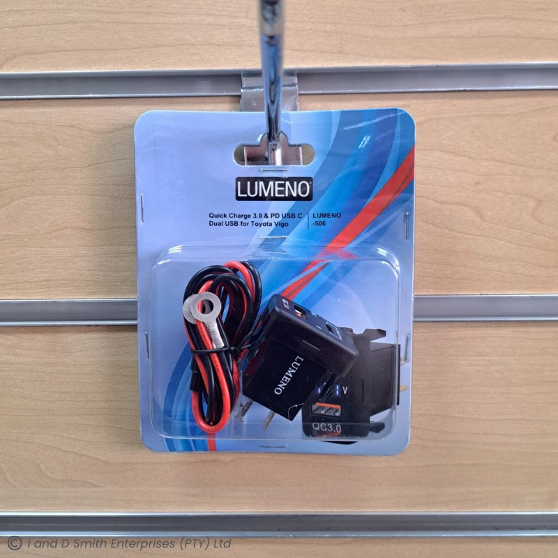 Lumeno - QC3 Charger with C-Type and Volt Meter (Vigo)